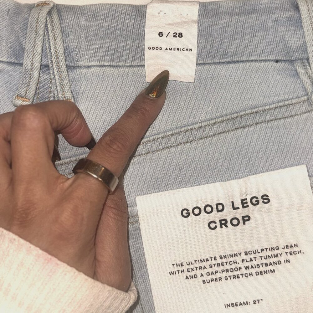 GOOD AMERICAN | Good Leg Crop Jeans [NWT]